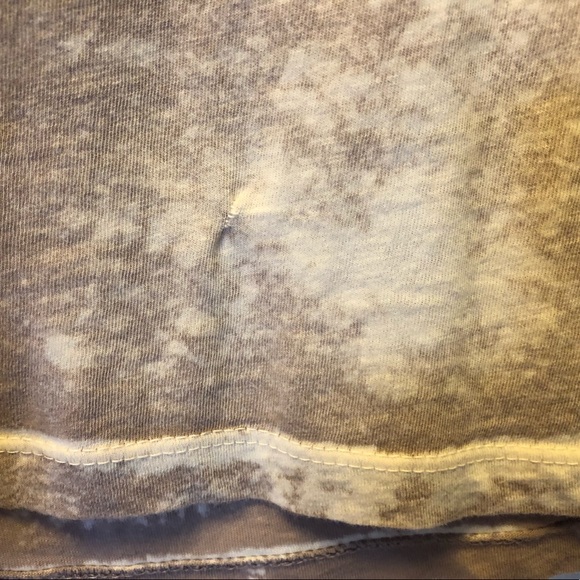 Embellished Cross short sleeve Tee/Top size Large - Picture 7 of 7